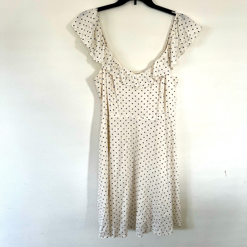 Old Navy XL Cream with Black Polka Dots Flutter Sleeve Dress